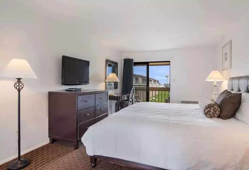 Motelli Rodeway Inn At Somers Cove Marina