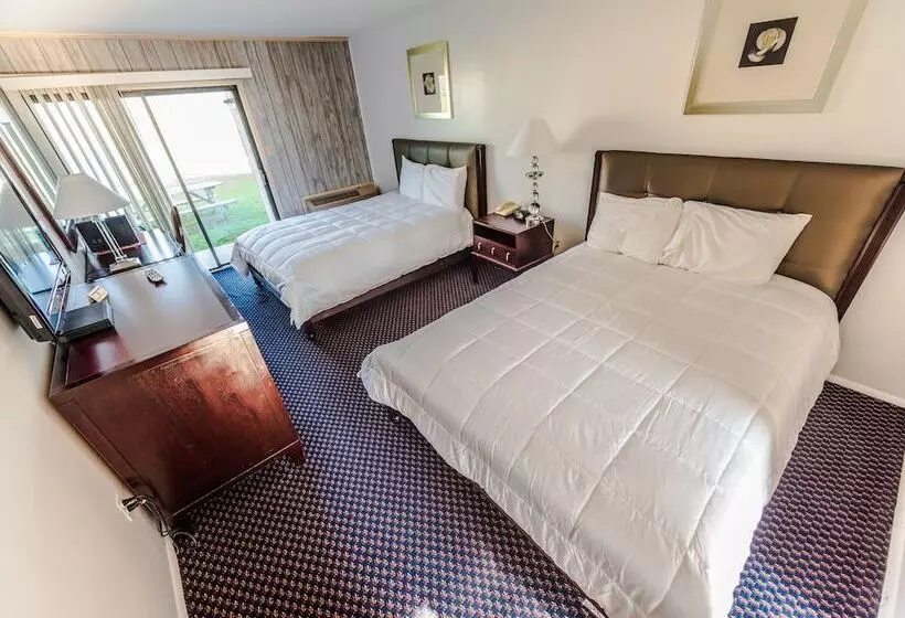 Motelli Rodeway Inn At Somers Cove Marina