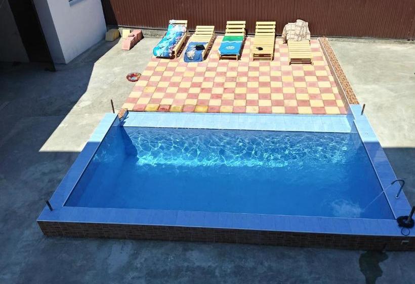 پانسیون гостевой дом Akropol