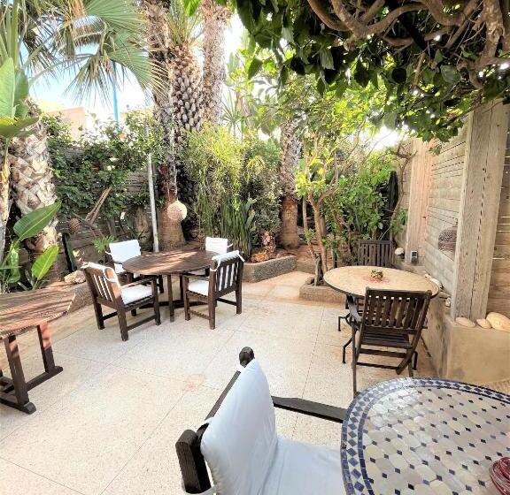 Пансион Logis La Marine