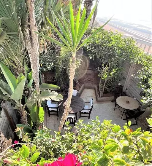 Majatalo Logis La Marine