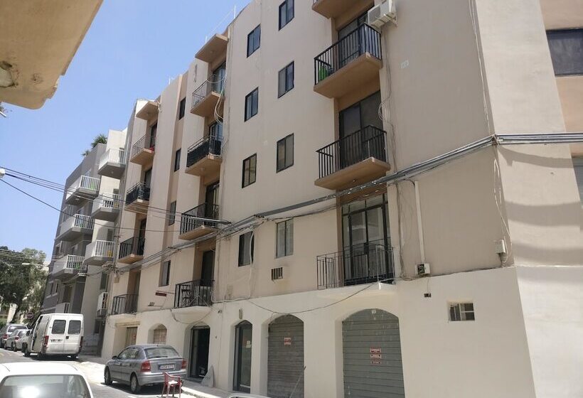 پانسیون Luxury Msida Circle Suites