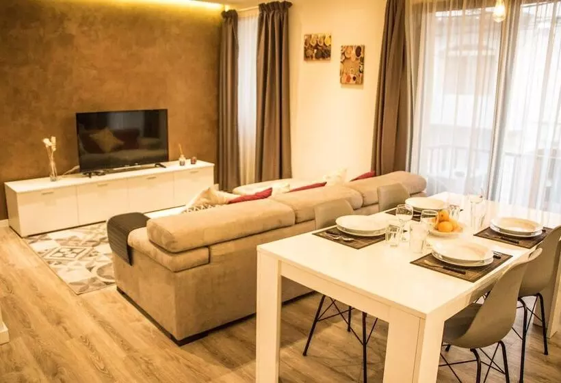 پانسیون Luxury Msida Circle Suites