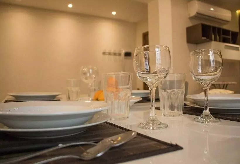 پانسیون Luxury Msida Circle Suites