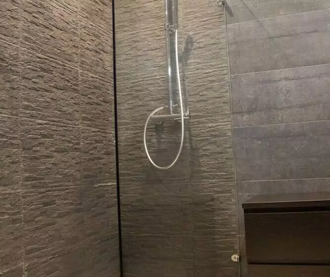 پانسیون Luxury Msida Circle Suites