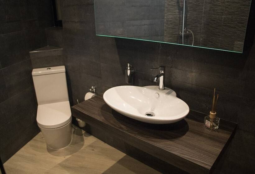 پانسیون Luxury Msida Circle Suites