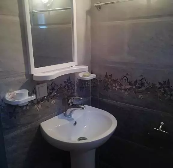 پانسیون Nikoloz Guesthouse