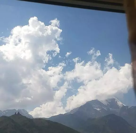 پانسیون Nikoloz Guesthouse
