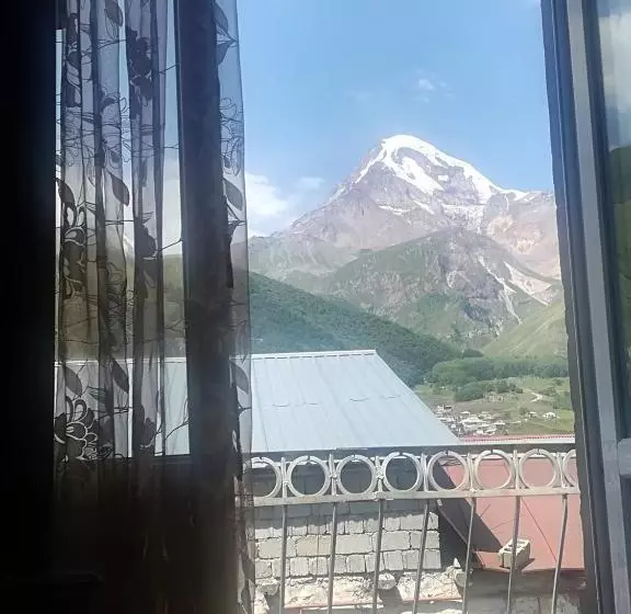 پانسیون Nikoloz Guesthouse