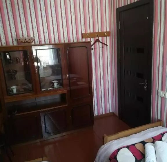 پانسیون Nikoloz Guesthouse