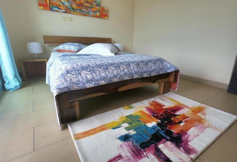 پانسیون Nouvelle Villa Mia