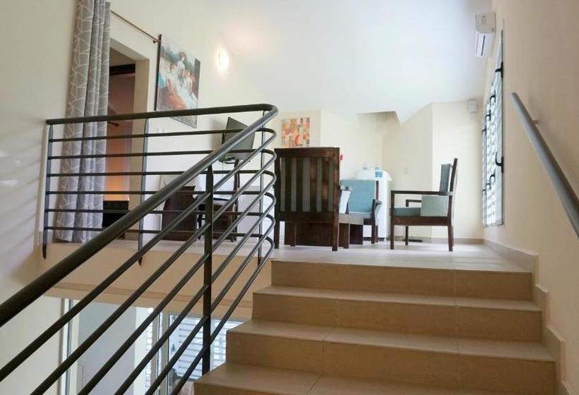 پانسیون Nouvelle Villa Mia