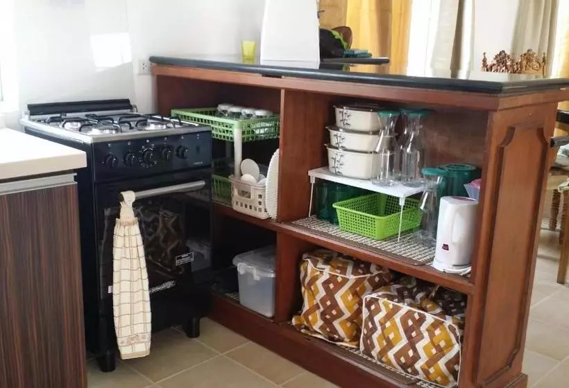 ペンション Ramyer Transient House Panglao 1