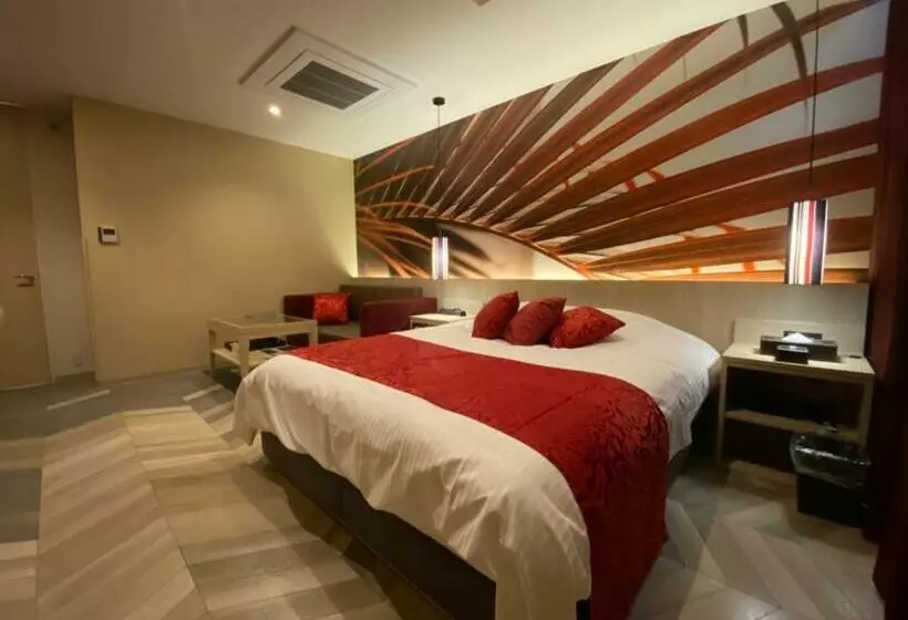 ルトゥール姫路 Retur Himeji 男塾ホテルグループ