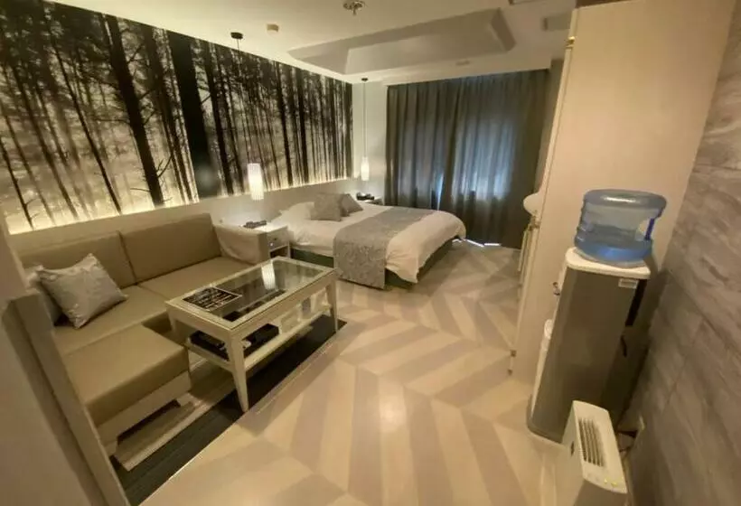 ルトゥール姫路 Retur Himeji 男塾ホテルグループ