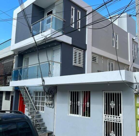 پانسیون Alegria Hostal