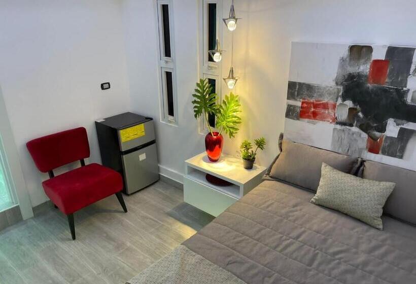 پانسیون Alegria Hostal