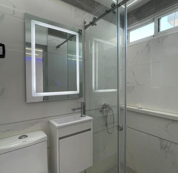 پانسیون Alegria Hostal