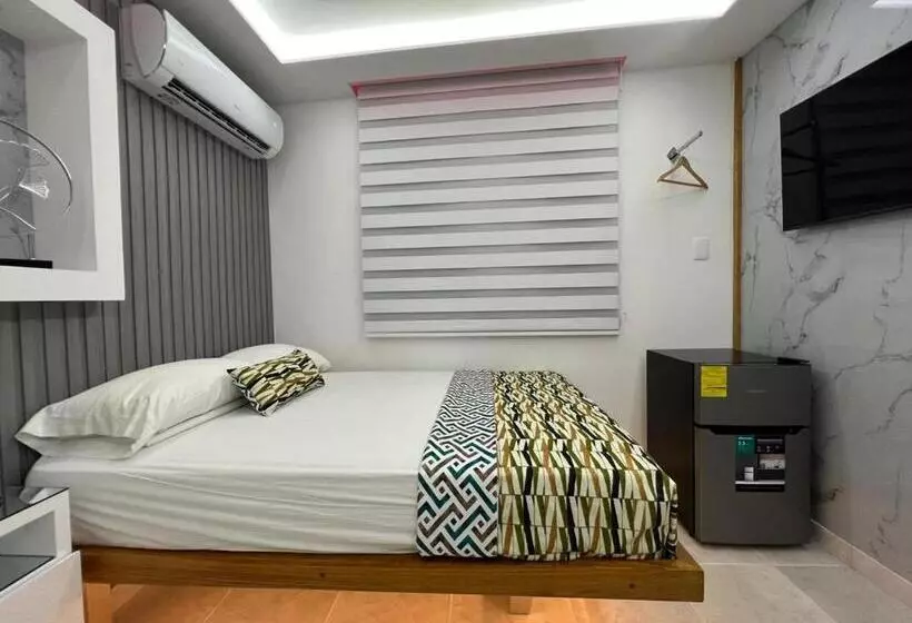 پانسیون Alegria Hostal