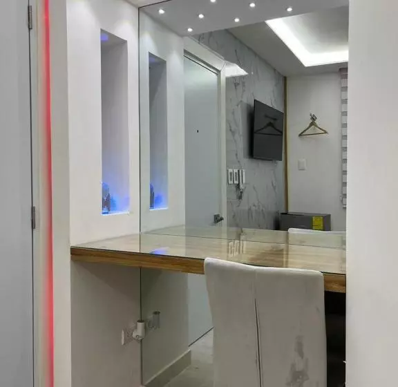 پانسیون Alegria Hostal