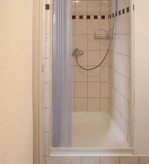 Majatalo Penzion U Nádraží