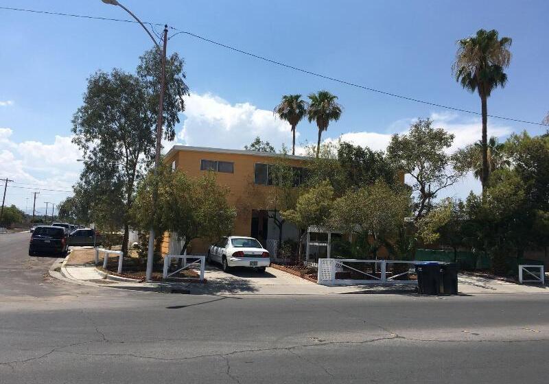 Pansiyon The Yellow Penthouse Llc