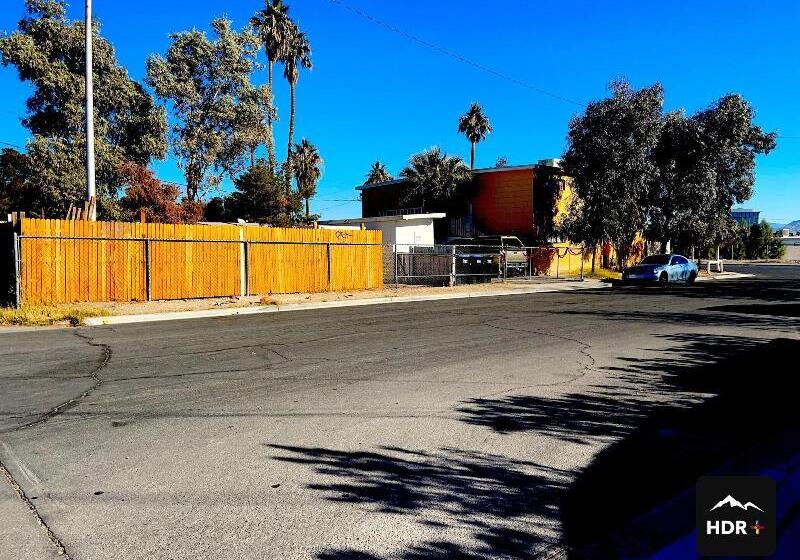 Pansiyon The Yellow Penthouse Llc