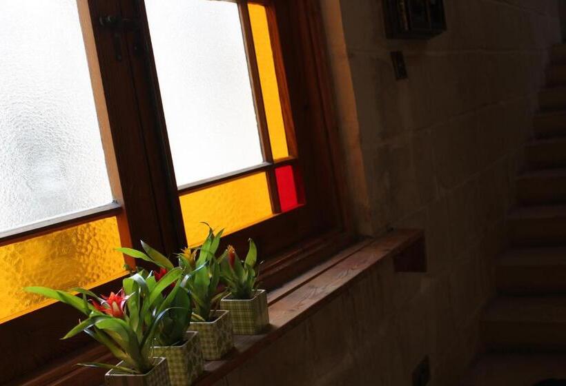 پانسیون Villa Vittoria