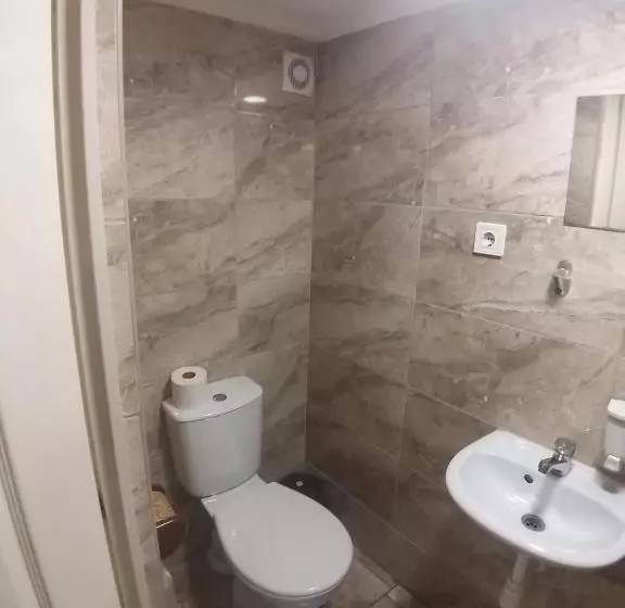 پانسیون Deniz Guesthouse