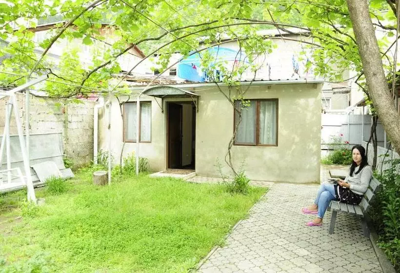 پانسیون Guest House Fridon