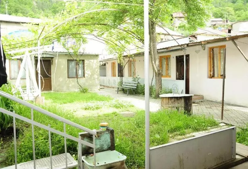 پانسیون Guest House Fridon