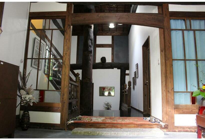 פנסיון Kotohira Guest House En