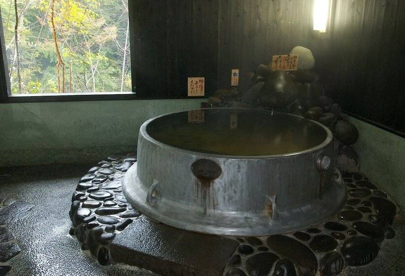 פנסיון Kotohira Guest House En