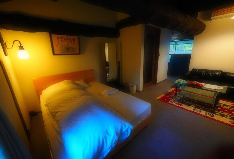 פנסיון Kotohira Guest House En