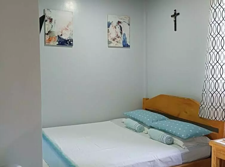 Retkeilymaja Hm&b Backpackers Inn