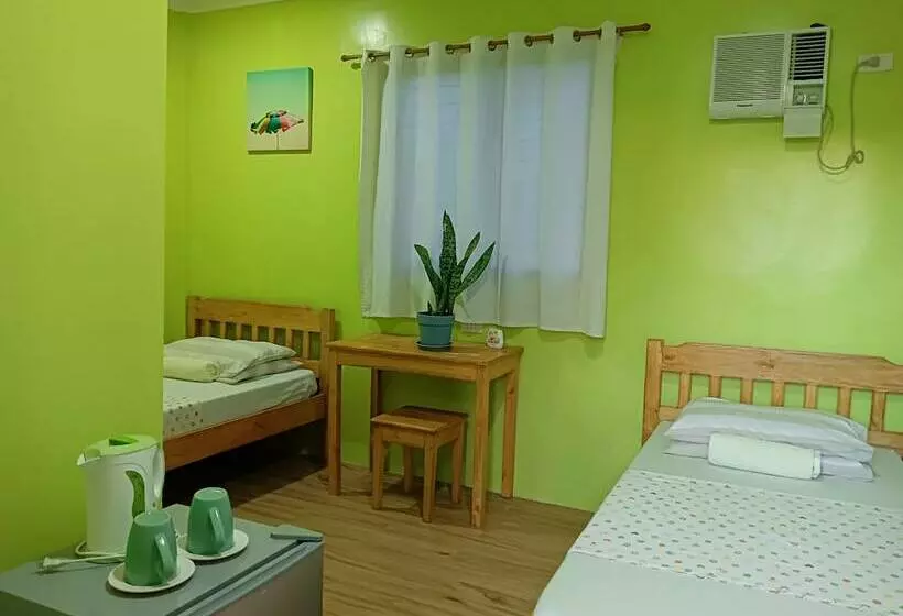 Retkeilymaja Hm&b Backpackers Inn