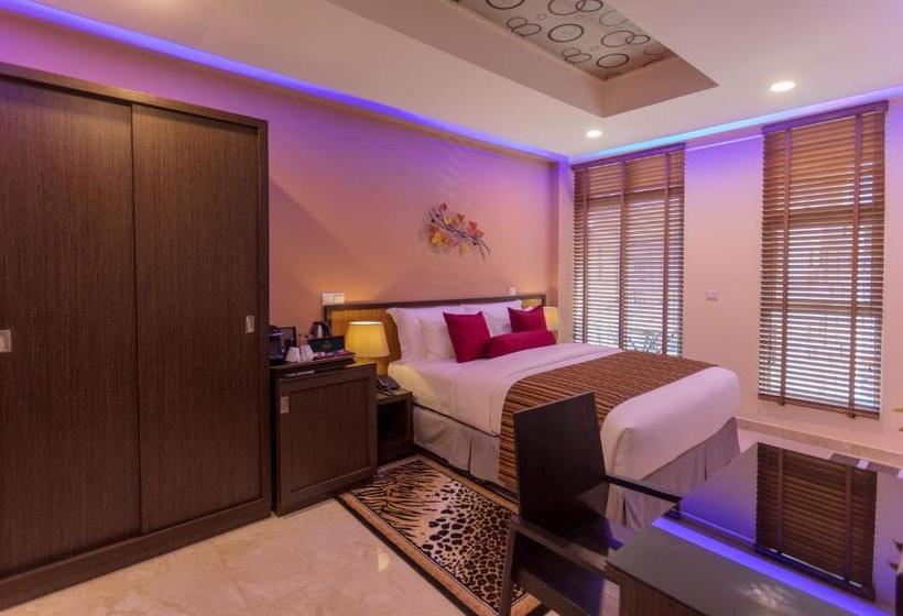 پانسیون The Avenue And Spa