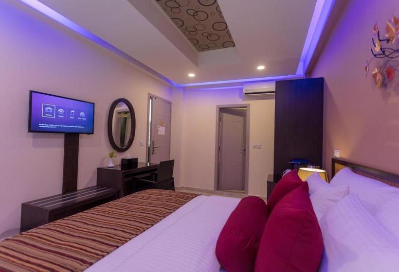 پانسیون The Avenue And Spa