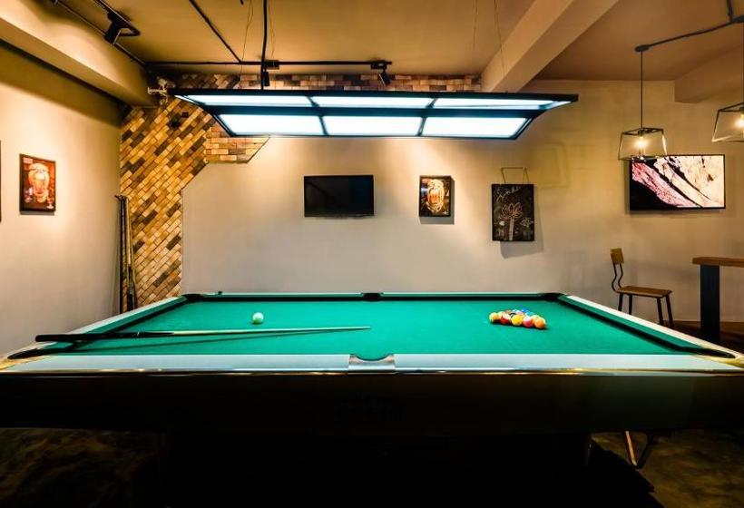 Pensjonat Moganshan Qiyu Sport Guesthouse