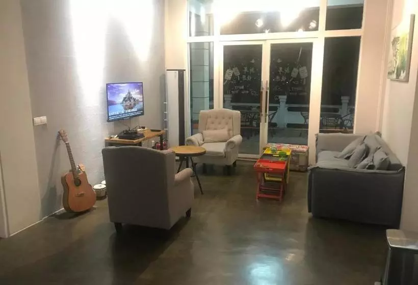 ペンション Moganshan Qiyu Sport Guesthouse