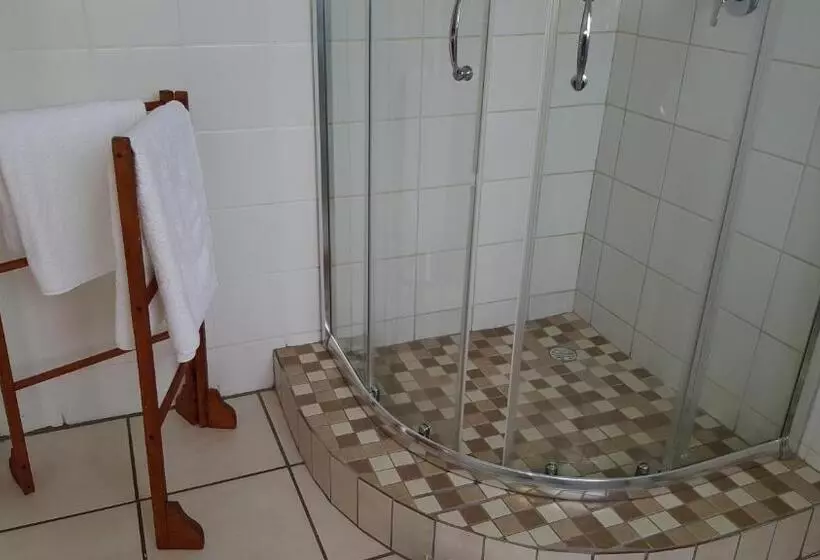 Majatalo Swartberg Guest House