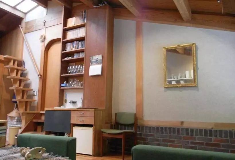 ペンション Tajimi Guest House