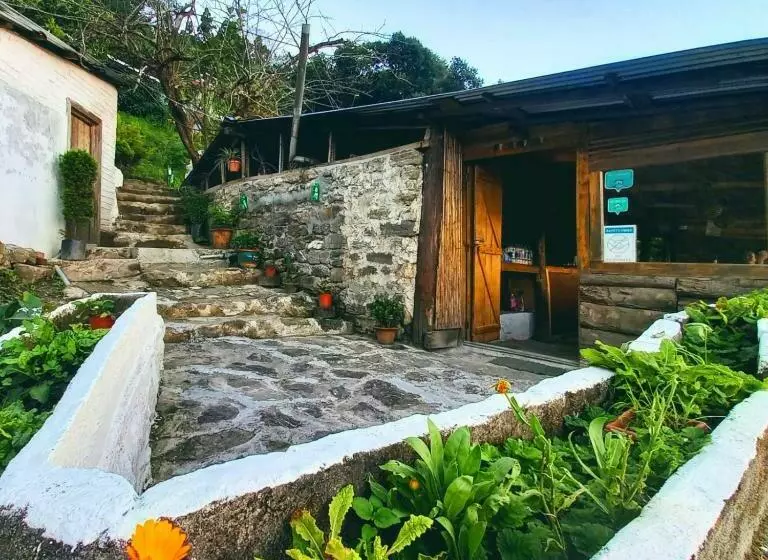 ホテル Suma Aavaas Farmstay