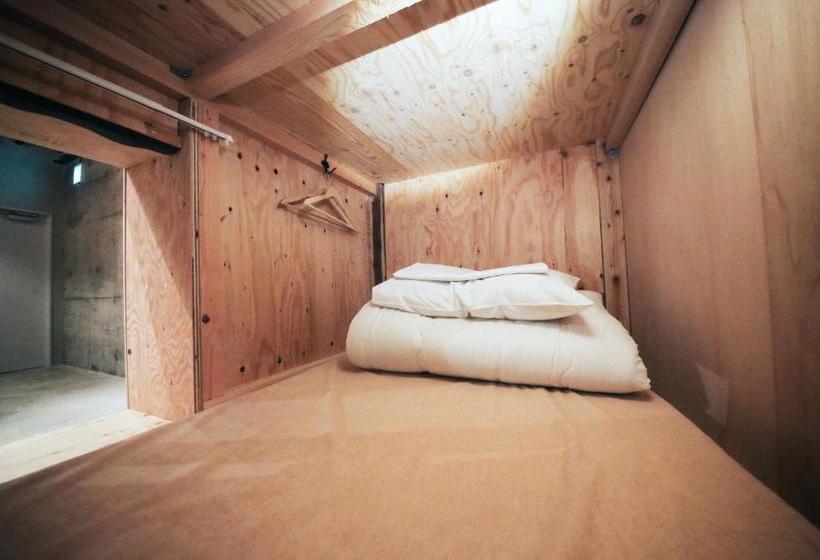 펜션 Bnbplus Niigata Book Inn