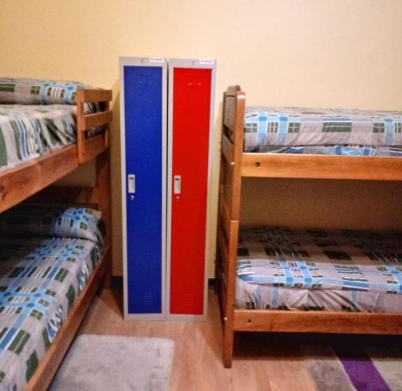 פנסיון Hostal Arenas Del Mar