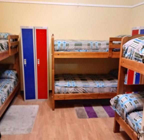 פנסיון Hostal Arenas Del Mar