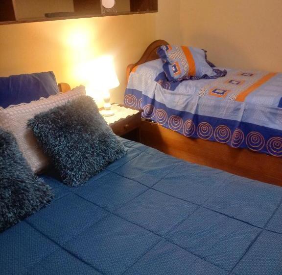 פנסיון Hostal Arenas Del Mar