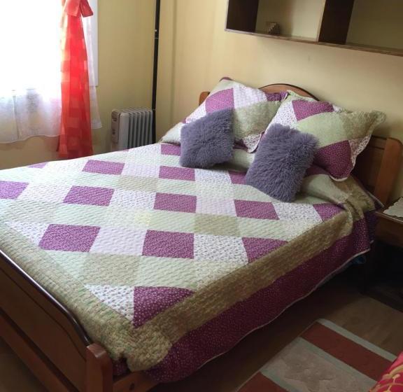 פנסיון Hostal Arenas Del Mar