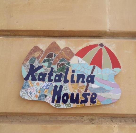 پانسیون Katalina House