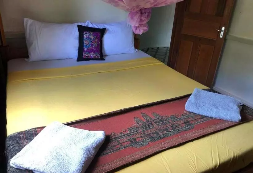 پانسیون Retro Kampot Guesthouse
